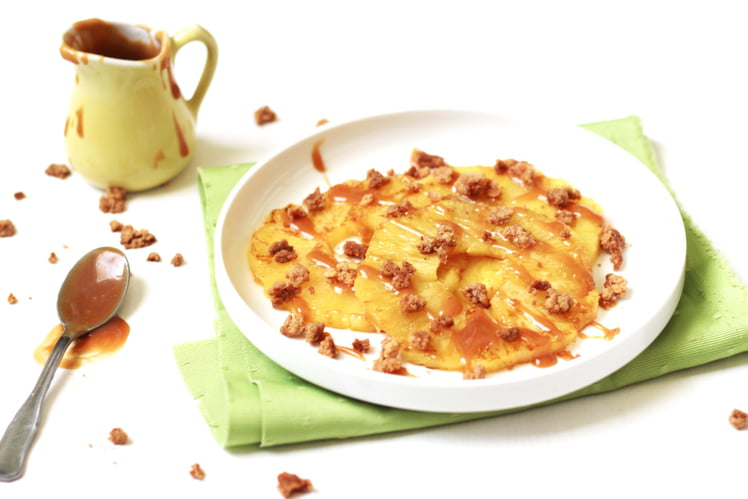 Ananas rôti au caramel