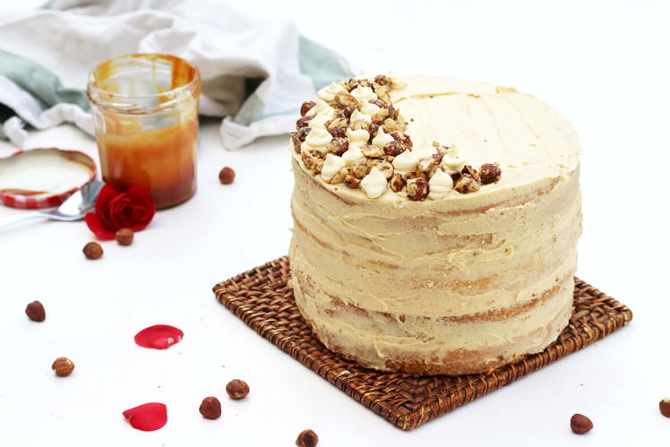 Lolocake (où quand tu laisses une amie donner un nom à ton layer cake au caramel au beurre salé)