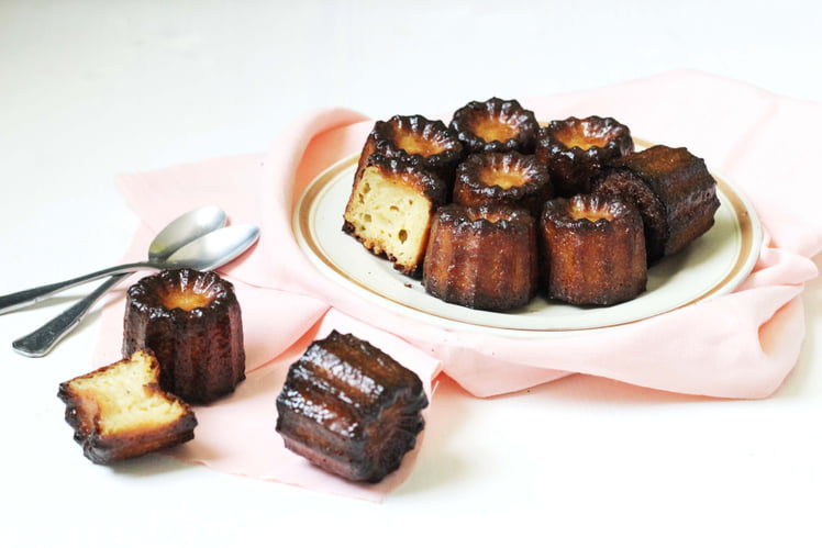 Cannelés bordelais un peu trop cuits mais bien croustillants
